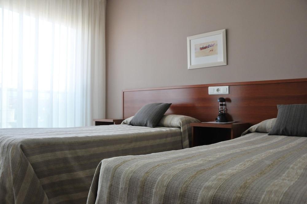 Hotel Calafell Platja Mar Eksteriør billede